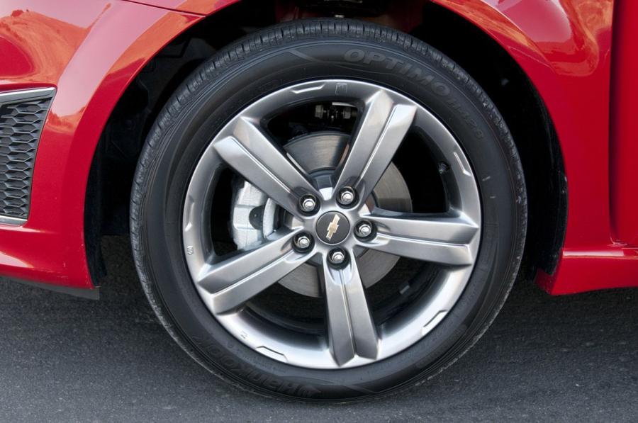  Chevrolet Sonic RS 2013 года  (фото 33 из 55)